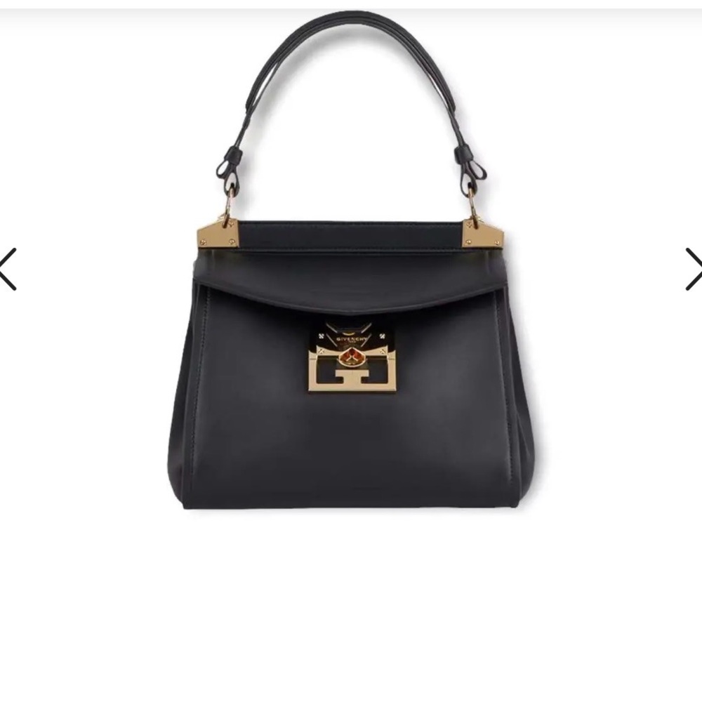 Givenchy purse with dustbag